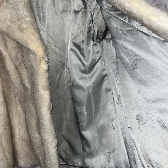 Vintage MINK fur jacket Ivory off-white Women's Size Medium/Large Luxurious - Picture 7 of 7